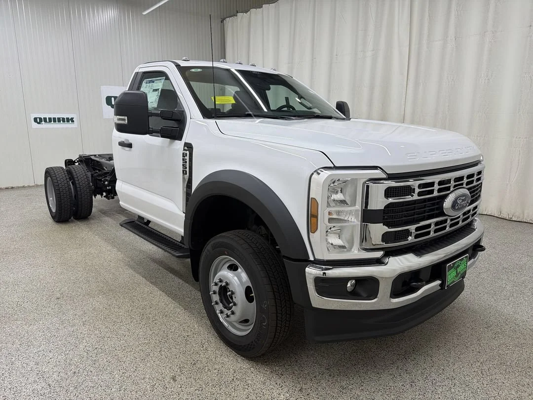 New 2026 Ford F-550 - photo 1