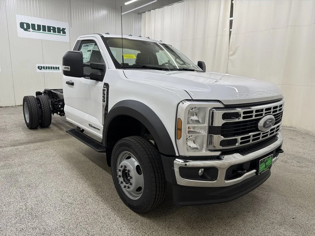 New 2026 Ford F-550 - photo 1