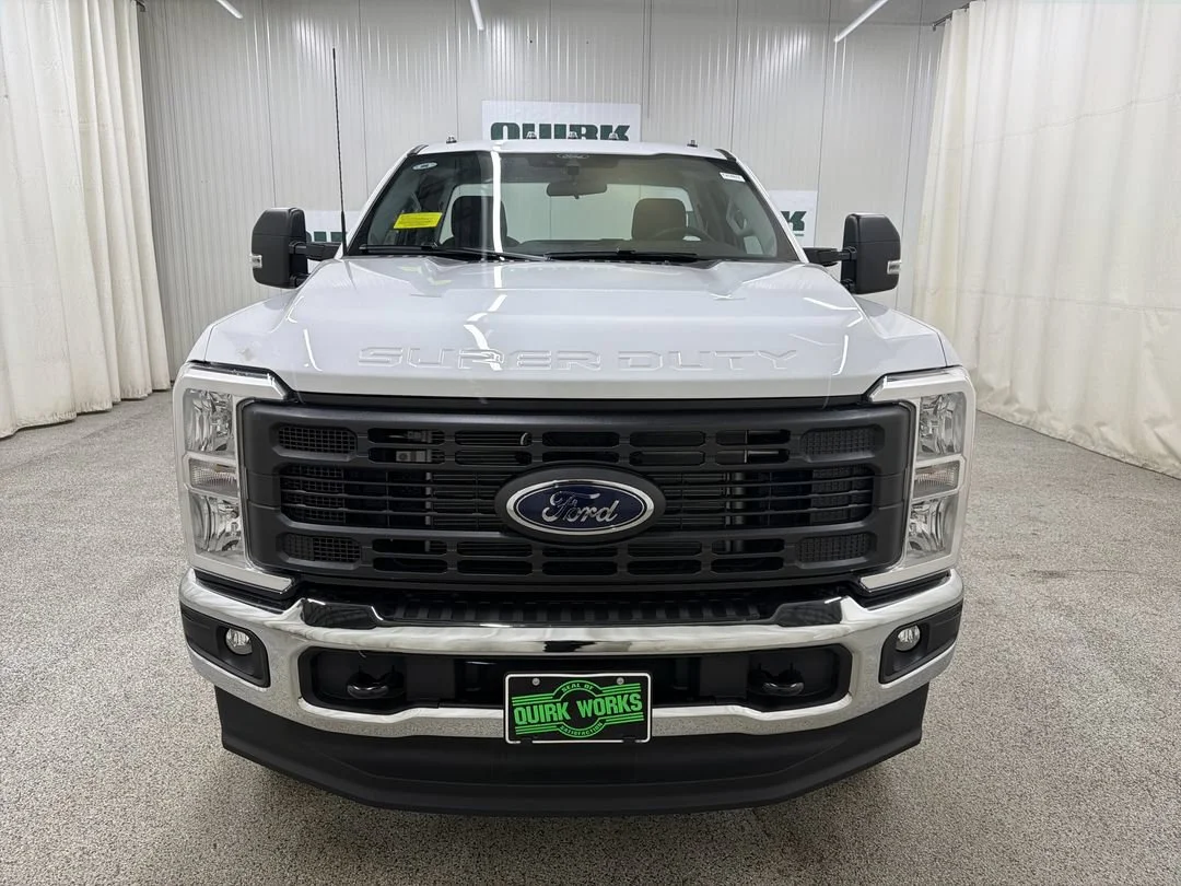 New 2026 Ford F-350 - photo 2