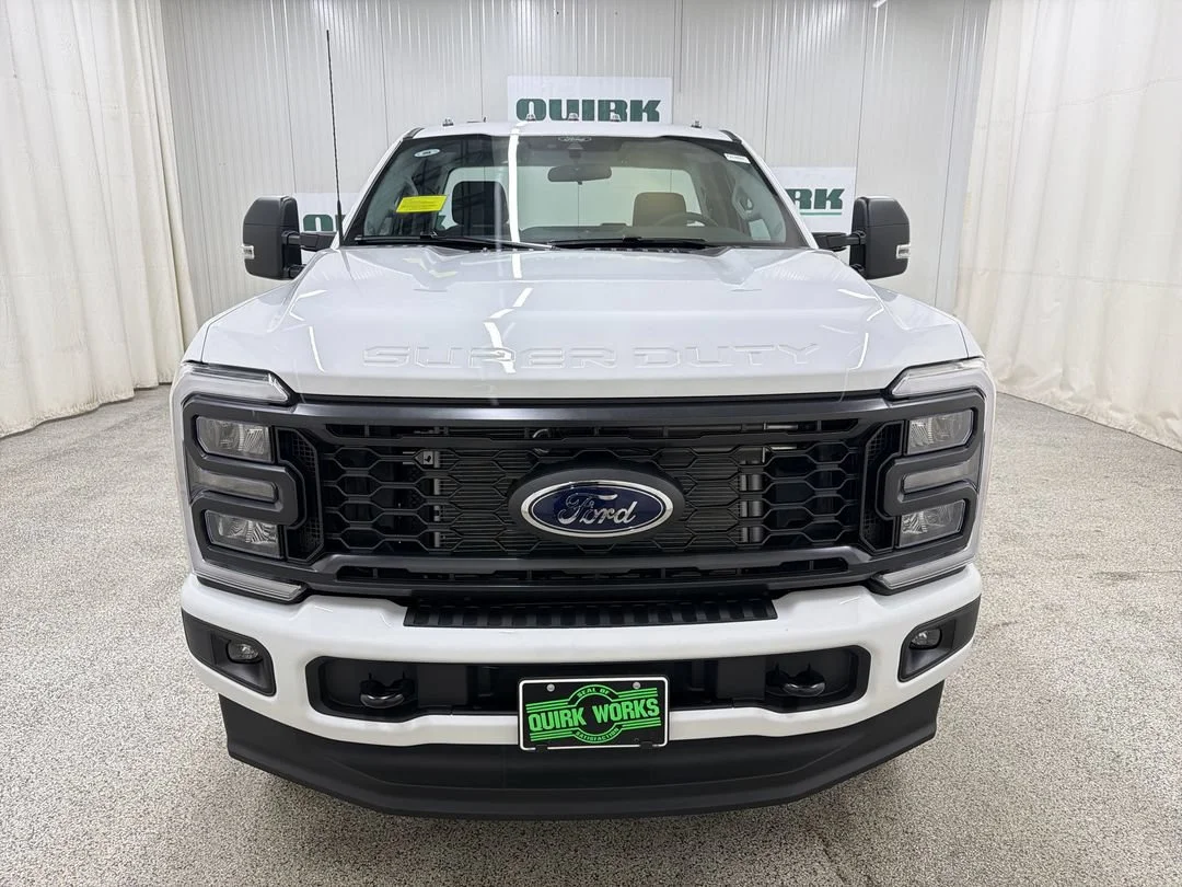 New 2026 Ford F-250 - photo 2