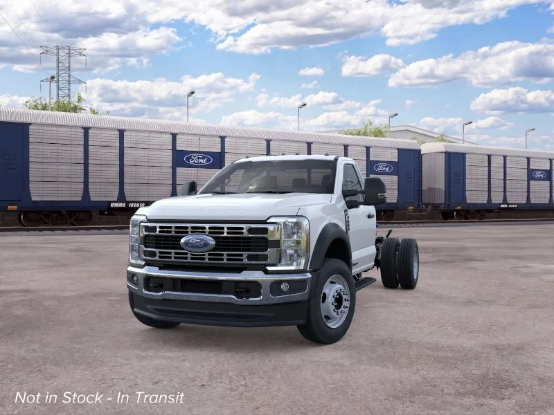 New 2026 Ford F-600 - photo 2