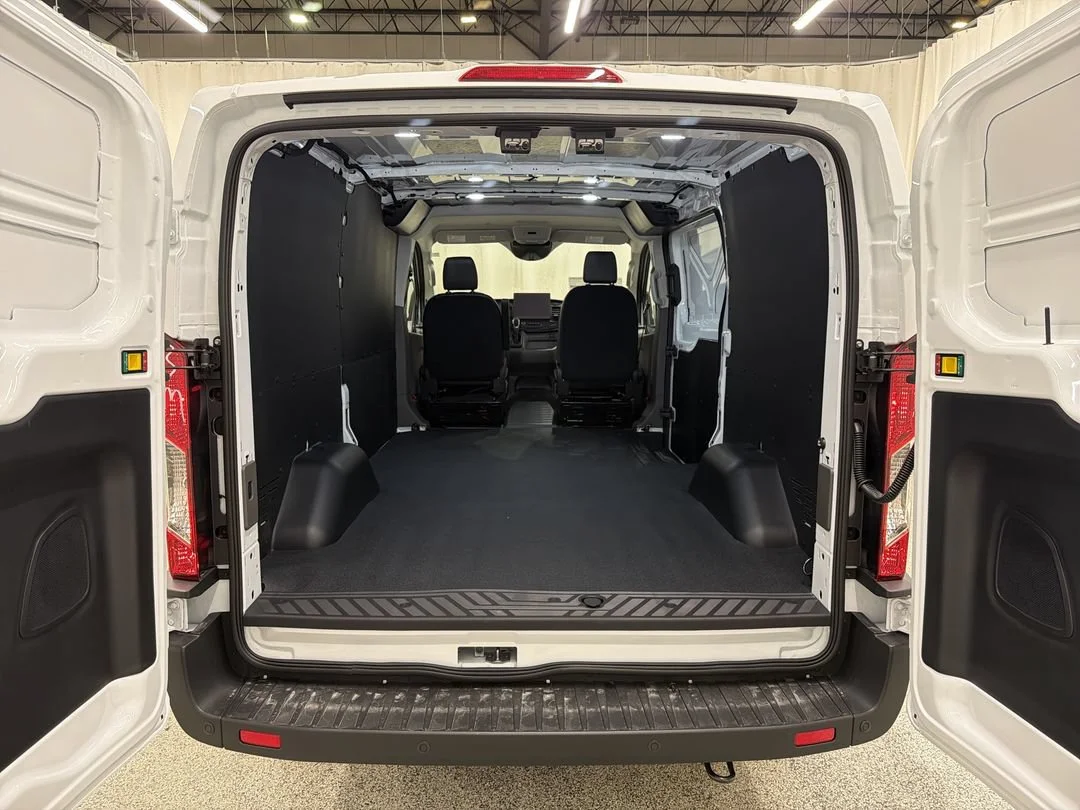 New 2027 Ford Transit 250 - photo 2