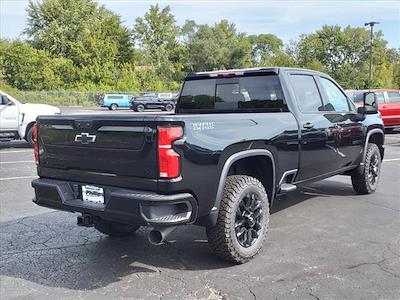 2025 Chevrolet Silverado 2500 Crew Cab 4WD, Pickup for sale #51077 - photo 2