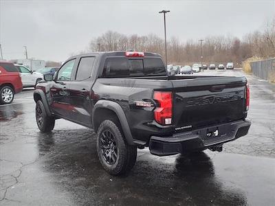 2025 Chevrolet Colorado Crew Cab 4WD, Pickup for sale #51033 - photo 2