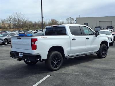 2025 Chevrolet Silverado 1500 Crew Cab 4WD Pickup for sale #51592 - photo 2