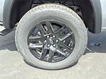 2025 Chevrolet Colorado Crew Cab 4WD Pickup for sale #52049 - photo 7