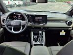 2025 Chevrolet Colorado Crew Cab 4WD Pickup for sale #52128 - photo 10
