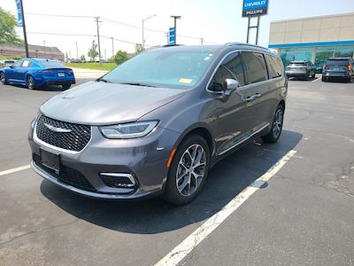 2021 Chrysler Pacifica AWD Minivan for sale #52148A - photo 1