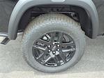 2025 Chevrolet Colorado Crew Cab 4WD Pickup for sale #52198 - photo 9