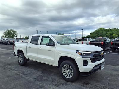 New 2025 Chevrolet Colorado Work Truck Crew Cab 4WD Pickup for sale #52248 - photo 1