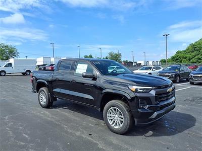 New 2025 Chevrolet Colorado Work Truck Crew Cab 4WD Pickup for sale #52255 - photo 1