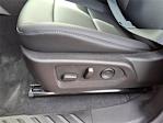 2025 Chevrolet Colorado Crew Cab 4WD Pickup for sale #52338 - photo 7