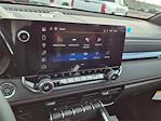 2025 Chevrolet Colorado Crew Cab 4WD Pickup for sale #52372 - photo 13
