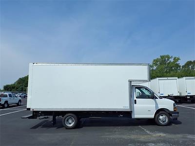 New 2025 Chevrolet Express 3500 16' Wabash Box Van for sale #52438 - photo 2