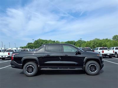 2026 Chevrolet Silverado EV Crew Cab 4WD Pickup for sale #60173 - photo 2