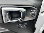 2022 Jeep Gladiator Crew Cab 4WD Pickup for sale #T23820 - photo 19