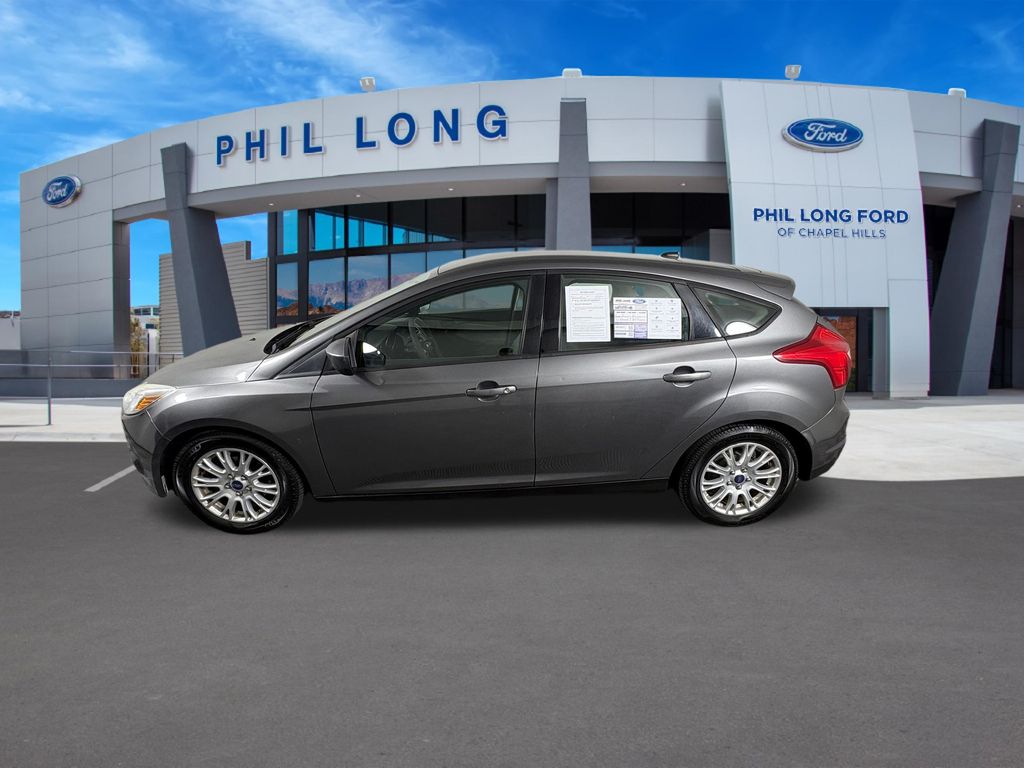 Used 2012 Ford Focus - photo 2