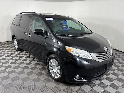 Used 2017 Toyota Sienna Minivan for sale #315167B - photo 1