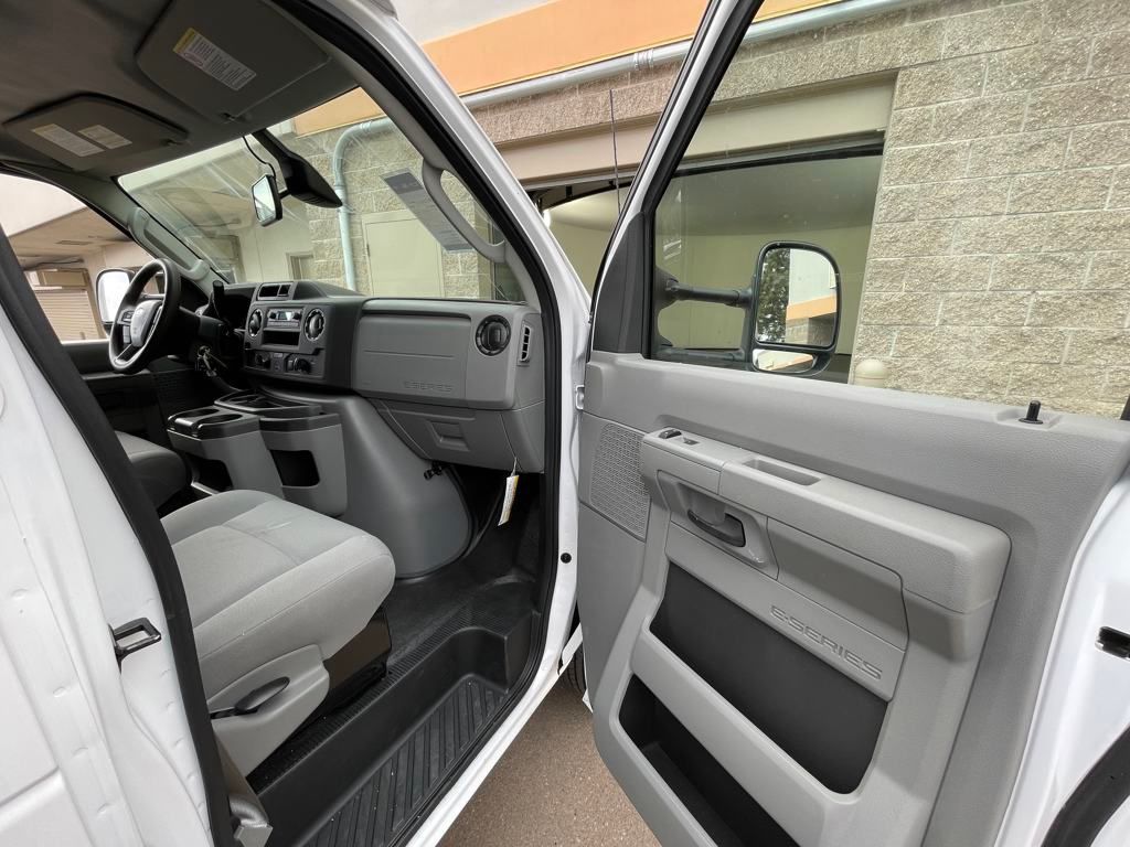 New 2024 Ford E-450 - photo 34