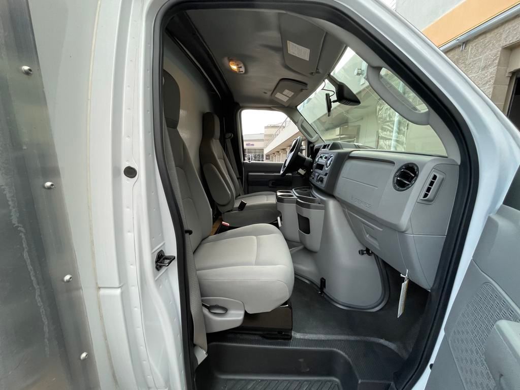 New 2024 Ford E-450 - photo 35