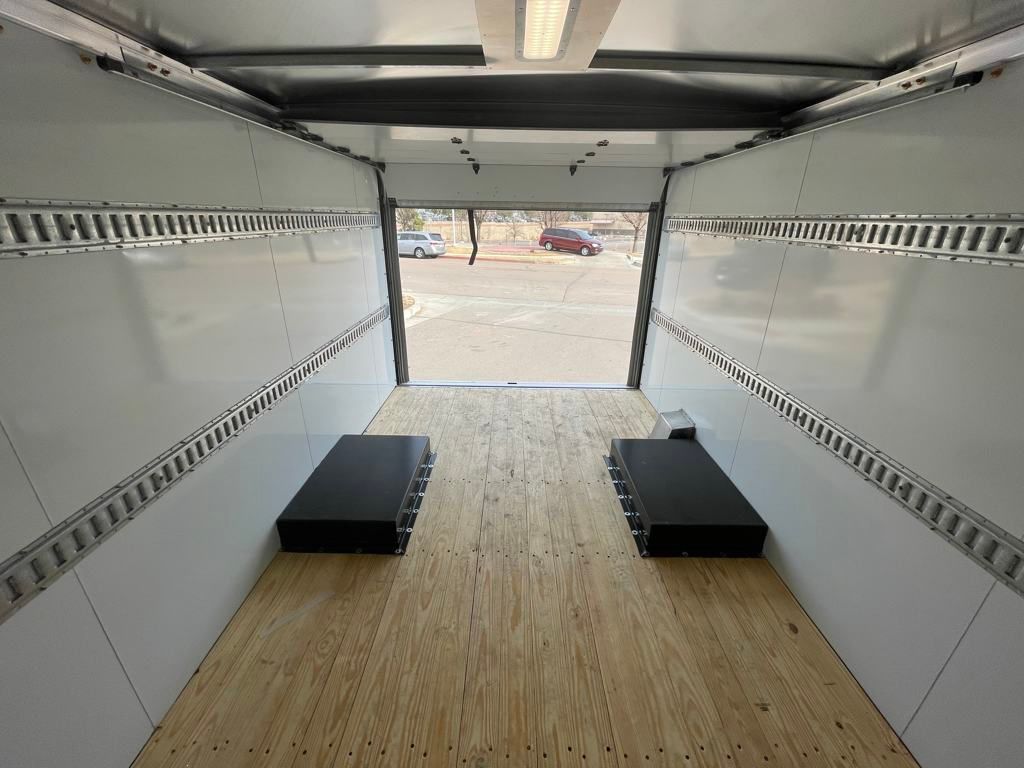 New 2024 Ford E-450 - photo 33