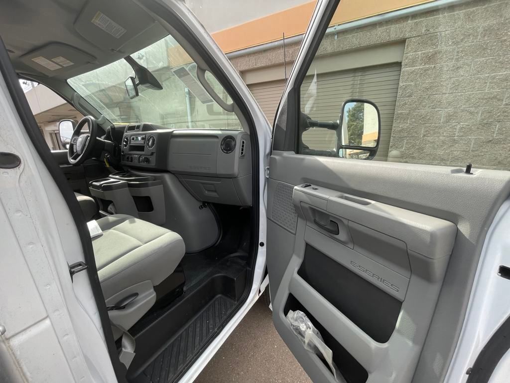 New 2024 Ford E-450 - photo 34