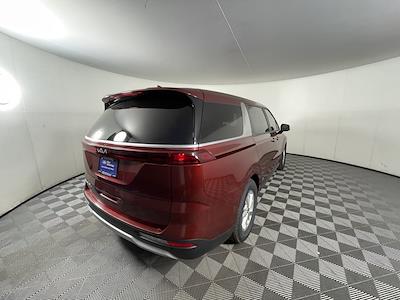 Used 2022 Kia Carnival LXS Minivan for sale #384326B - photo 2