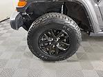 2022 Jeep Gladiator Crew Cab 4x4 Pickup for sale #385163A - photo 10