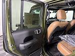2023 Jeep Gladiator Crew Cab 4WD Pickup for sale #386005A - photo 27