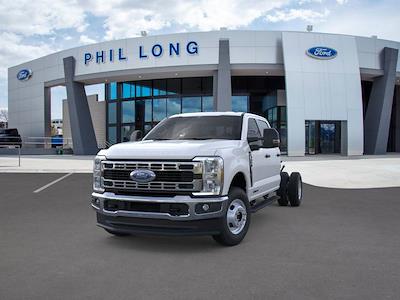 New 2025 Ford F-350 XL Crew Cab 4x4 9' 6" Blue Ridge Manufacturing Steel Flatbed Truck with Gooseneck Hitch for sale #555074 - photo 2