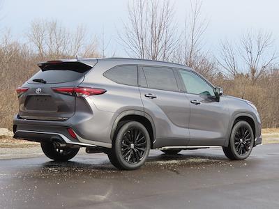 Used 2024 Toyota Highlander XSE for sale #C26D4A - photo 2