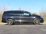 Used 2025 Chrysler Pacifica Limited Minivan for sale #CN3217 - photo 3