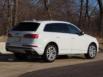 Used 2025 Audi Q7 - photo 1