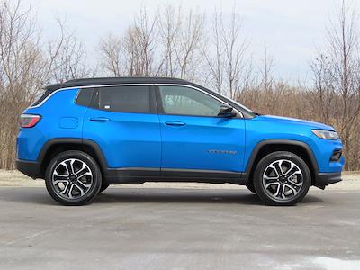 Used 2024 Jeep Compass - photo 1