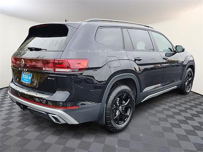 Used 2025 Volkswagen Atlas Peak Edition SE for sale #CSL1225 - photo 2
