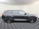 Used 2025 Volkswagen Atlas Peak Edition SE for sale #CSL1225 - photo 7