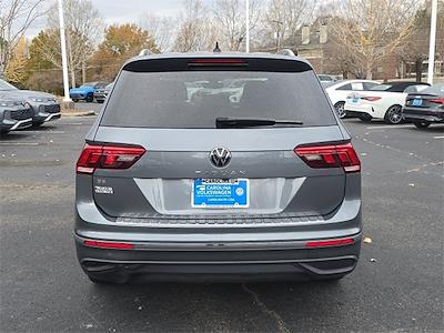 Used 2023 Volkswagen Tiguan SE for sale #DT185A - photo 2