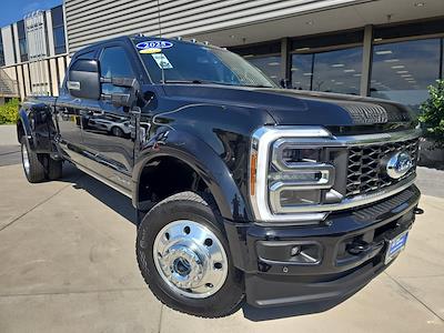 2025 Ford F-450 Crew Cab DRW 4x4 Pickup for sale #28422 - photo 1