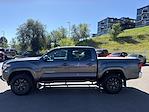 2022 Toyota Tacoma Double Cab 4WD Pickup for sale #28623 - photo 8