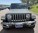 Used 2021 Jeep Gladiator Overland Crew Cab 4x4 Pickup for sale #625058A - photo 3