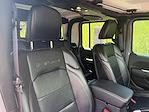 Used 2021 Jeep Gladiator Overland Crew Cab 4x4 Pickup for sale #625058A - photo 27