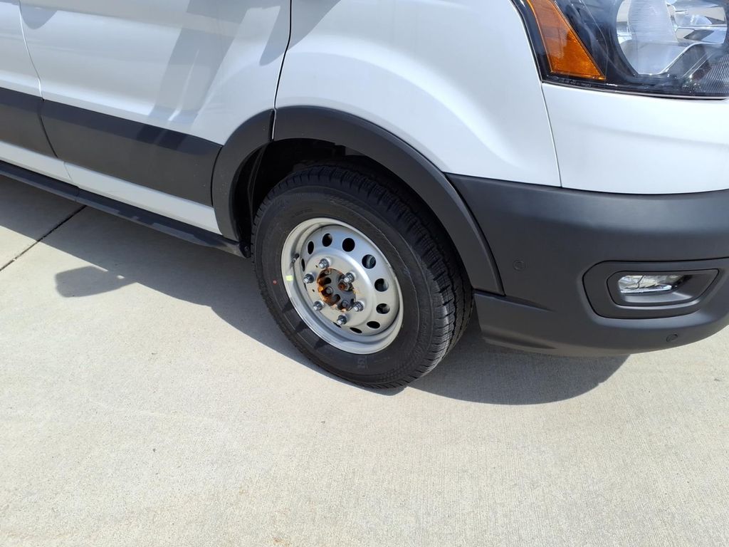 New 2026 Ford Transit 250 - photo 8