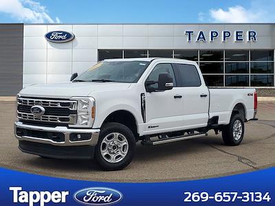 Used 2025 Ford F-250 - photo 1