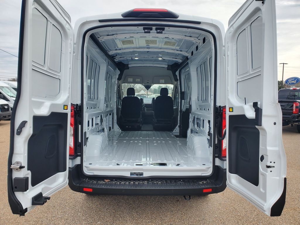 New 2026 Ford Transit 250 - photo 7
