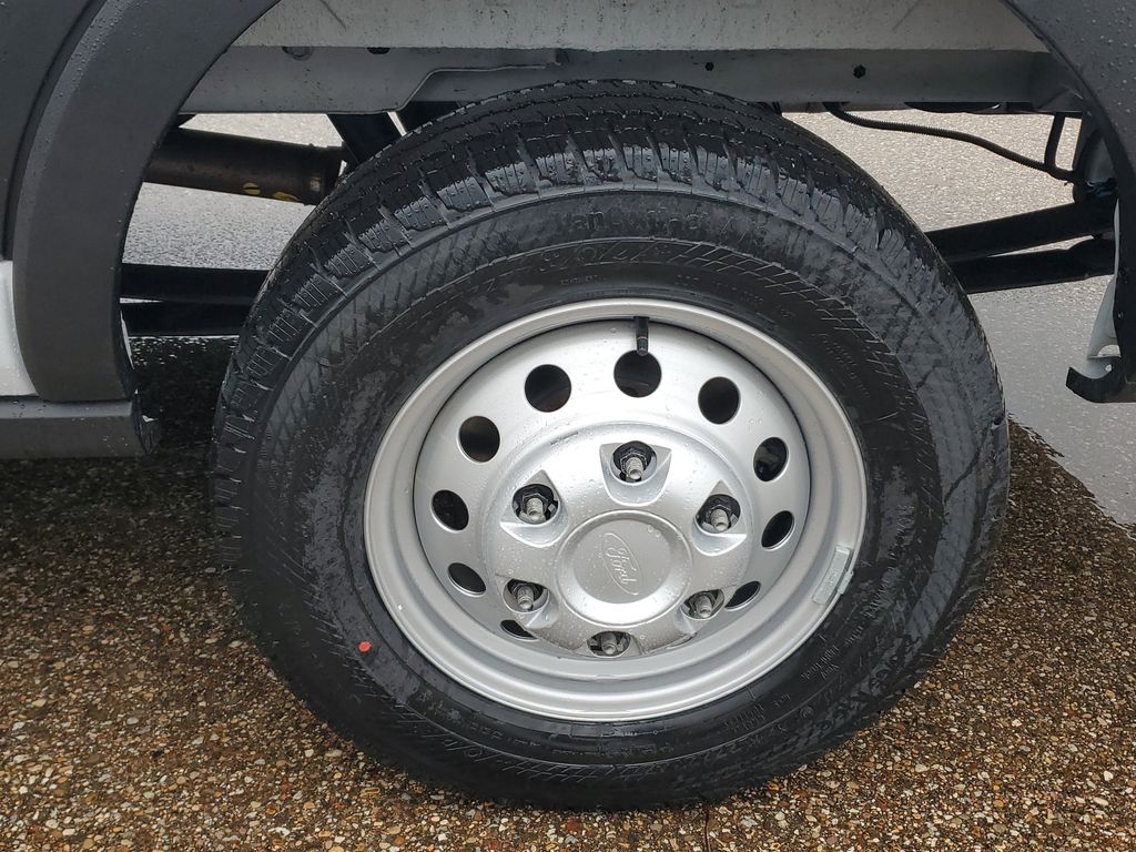 New 2026 Ford Transit 250 - photo 8