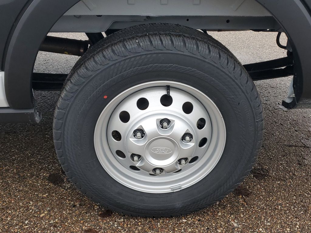 New 2026 Ford Transit 250 - photo 8