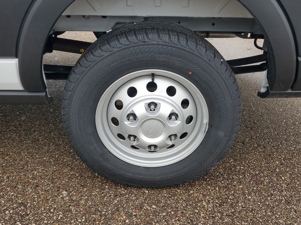New 2026 Ford Transit 250 - photo 8