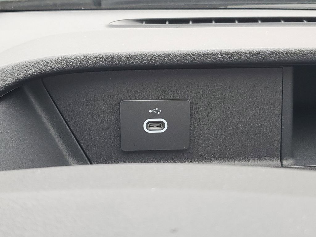 New 2026 Ford Transit 250 - photo 28