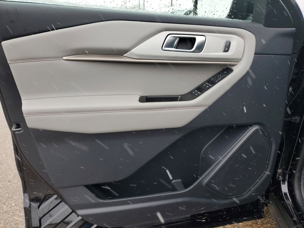New 2026 Ford Explorer - photo 13