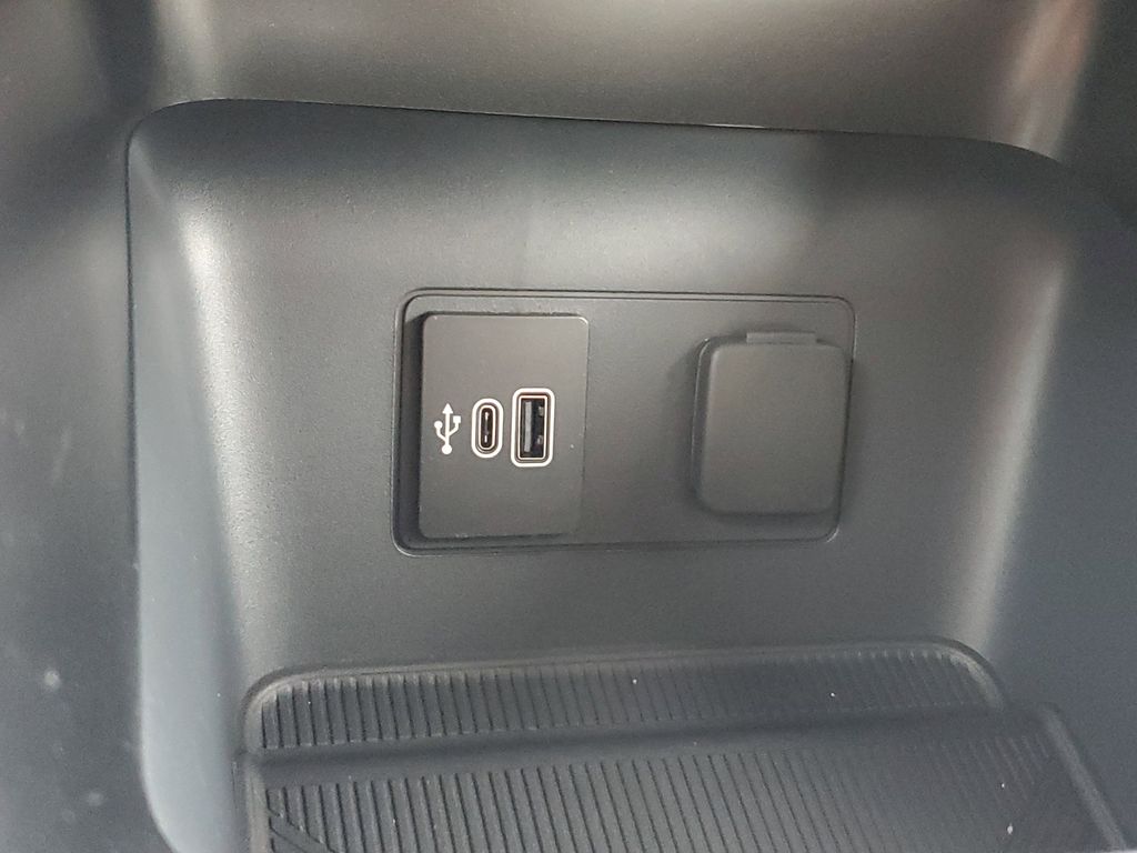 New 2026 Ford Explorer - photo 28
